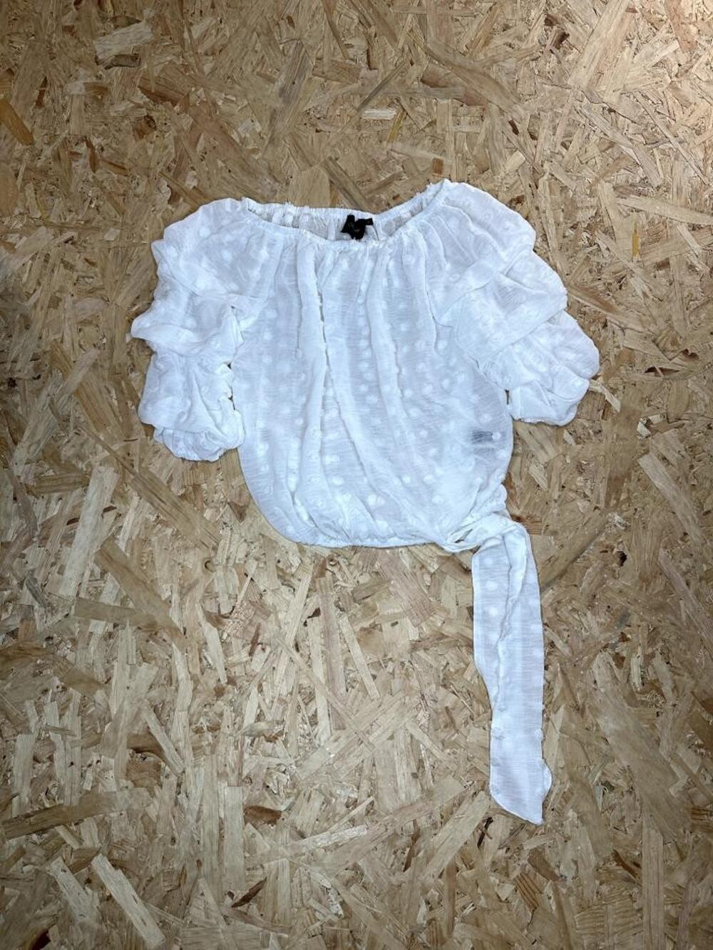 Cliche Women White Swiss Dot Off Shoulder Blouse Size S Ruffle Sleeve Side Tie